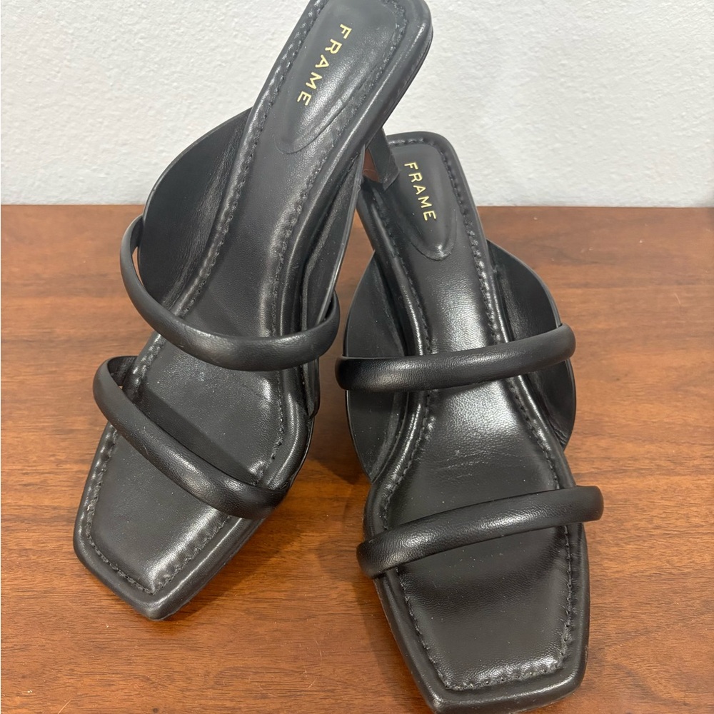 Frame Denim Black Heels with Modern Minimalist Design